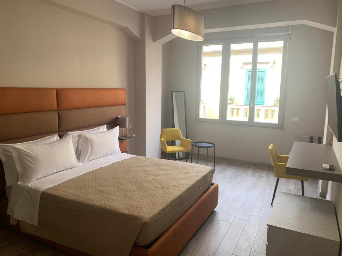 Tripepi Suites Reggio di Calabria Exteriör bild